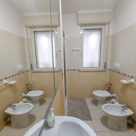 Casa Felice 2 Apartment Tortoreto